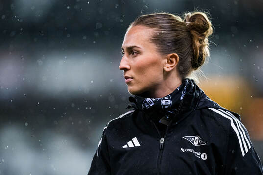 Matilde Rogde of Rosenborg warms up