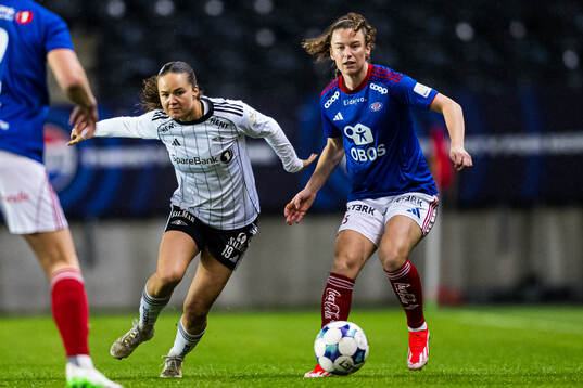 Rebecka Wanvik Holum of Rosenborg and Synne Skinnes Hansen
