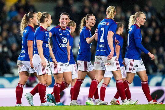 Players of Vålerenga celebrates