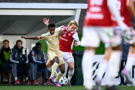 Östersunds Eseg Yossief Worke och Sandvikens IFs Oskar