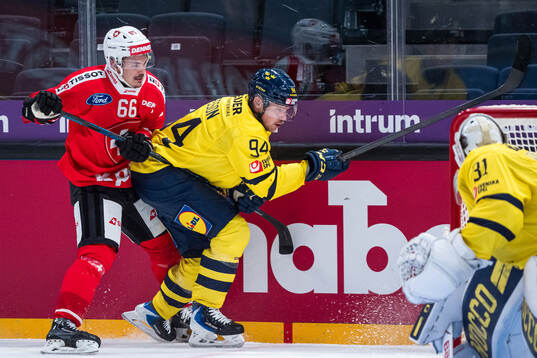 Valentin Nussbaumer of Switzerland and Joel Persson of