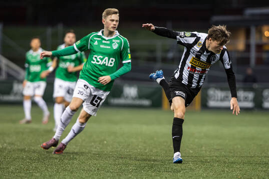 Brages Gustav Nordh och Landskronas Kevin Jensen