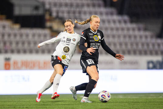 Örebro SKs Sara Öjebo och IK Uppsalas Thindra Mattsson
