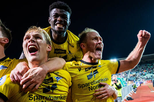 Håkon Holmefjord Lorentzen of Start celebrates