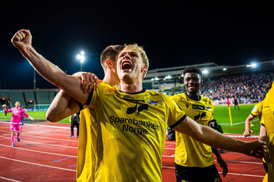 Håkon Holmefjord Lorentzen of Start celebrates