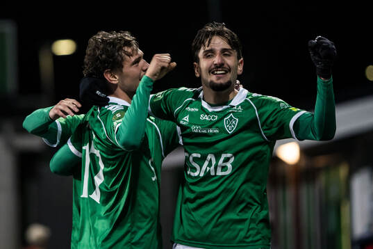 Brages Pontus Jonsson jublar