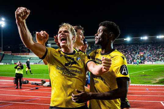Bläddra bland fler bilder av Football, OBOS-ligaen, Lyn - Start