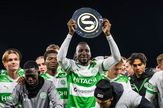 Västerås Frederic Nsabiyumva jublar