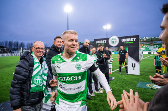 Västerås Simon Johansson hyllas
