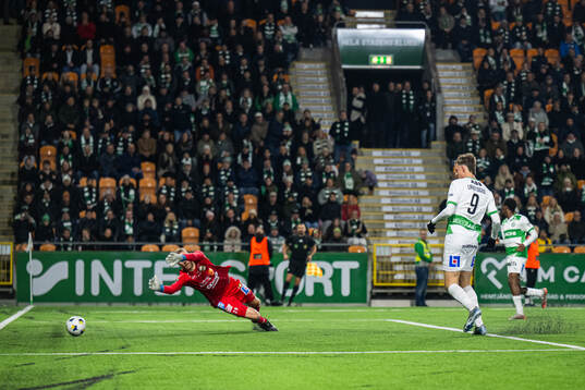 Västerås Mikkel Ladefoged gör 3-1