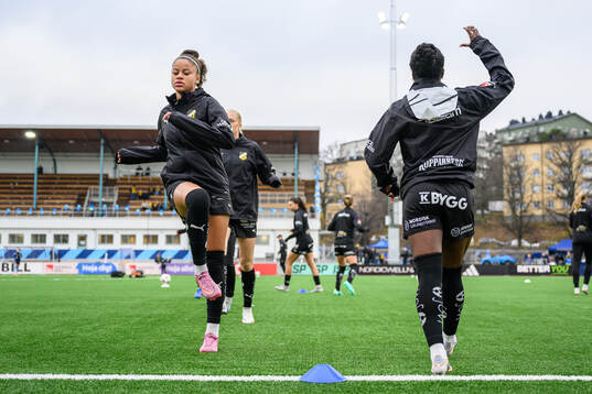 Häckens Felicia Schröder