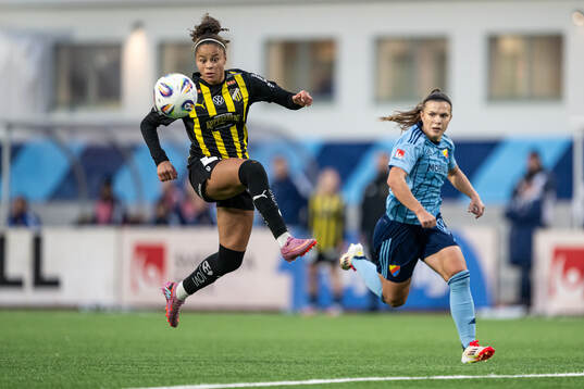 Häckens Felicia Schröder och Djurgårdens Alexsandra