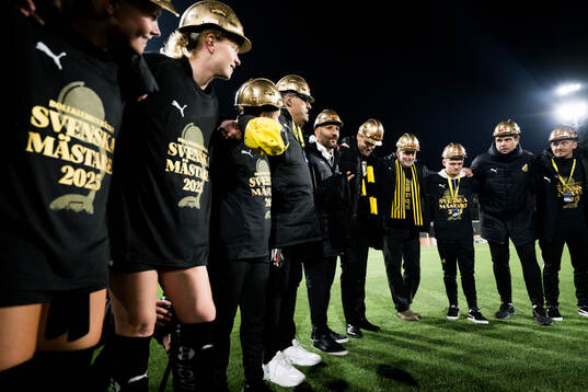 Häckens tränare Mak Lind