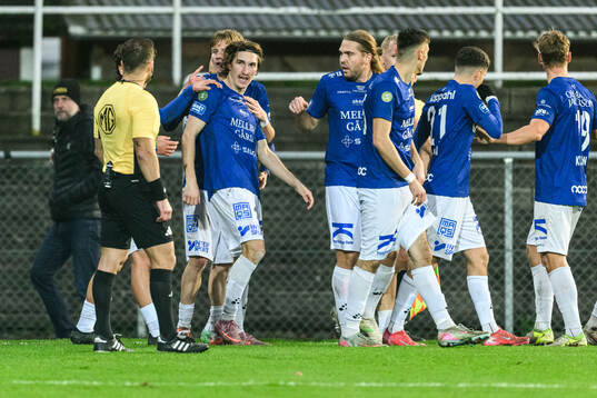 Trelleborgs Hugo Engström jublar