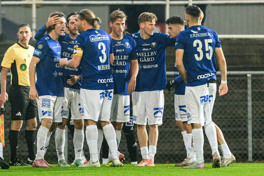 Trelleborgs Hugo Engström jublar