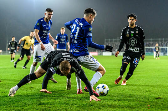 Örebros Jesper Modig och Hasan Dana och Trelleborgs Eren