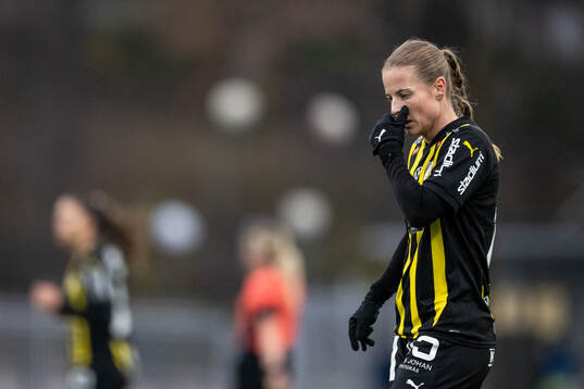 Häckens Anna Anvegård deppar