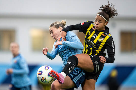 Djurgårdens Nanne Ruuskanen och Häckens Felicia Schröder