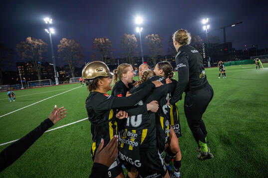Häckens Monica Jusu Bah, Felicia Schröder och Anna