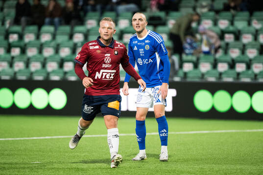 Örgrytes Nicklas Bärkroth och GIF Sundsvalls Dennis Olsson