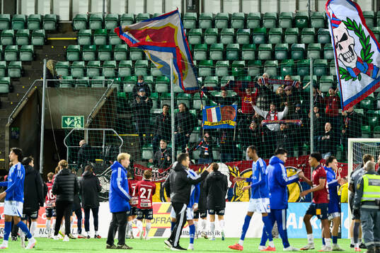 Örgryte tackas av publiken