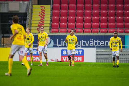 Falkenbergs Seif Ali Hindi jublar