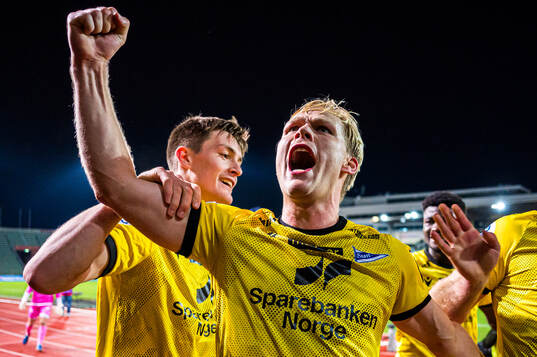 Håkon Holmefjord Lorentzen of Start celebrates