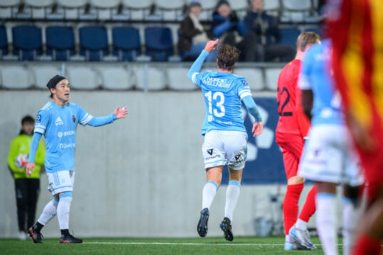 Gefles Måns Berggren jublar