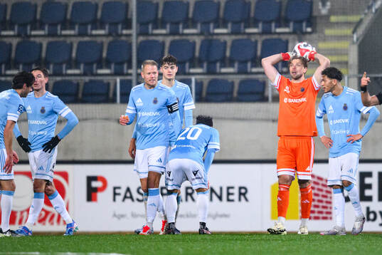 Gefles Martin Rauschenberg Brorsen och målvakt Tobias