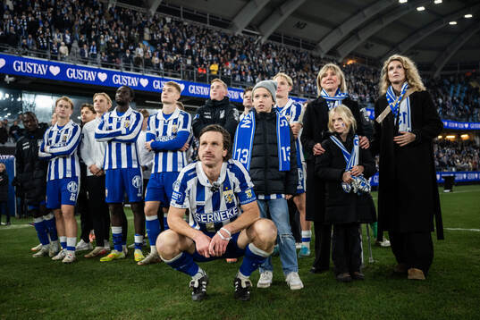 IFK Göteborgs Gustav Svensson med familj