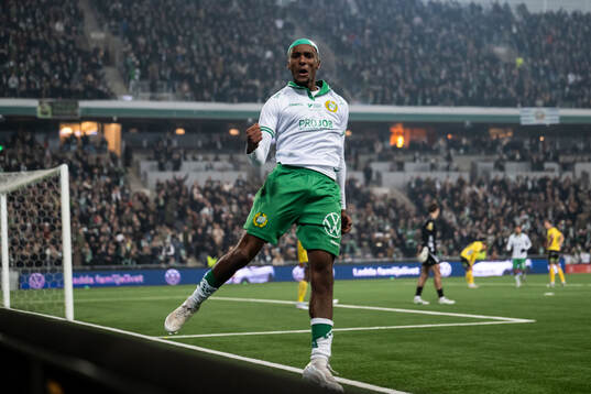 Hammarbys Paulos Abraham jublar