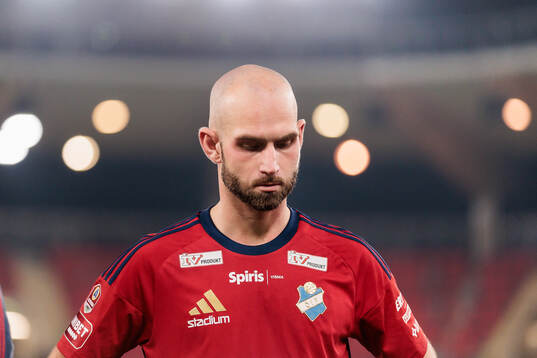 Östers Sebastian Hedlund deppar