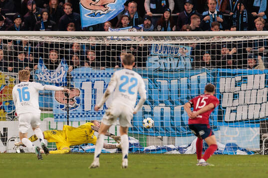 Djurgårdens Patric Åslund gör mål 1-2