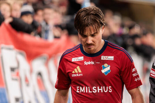 Östers Tatu Varmanen deppar och är skadad