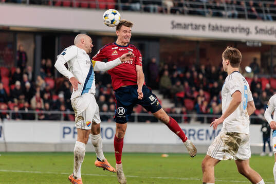 Djurgårdens Marcus Danielson och Östers Matias Tamminen