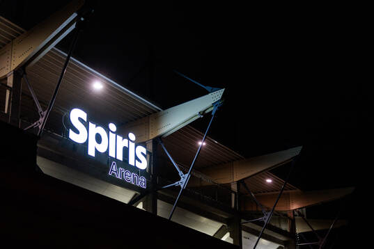 Exteriör vy av Spiris arena