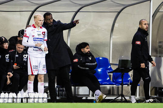 Degerfors Marcus Rafferty och tränare Henok Goitom