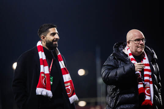 Degerfors assisterande sportchef Sean Sabetkar och