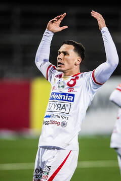 Degerfors Arman Taranis jublar