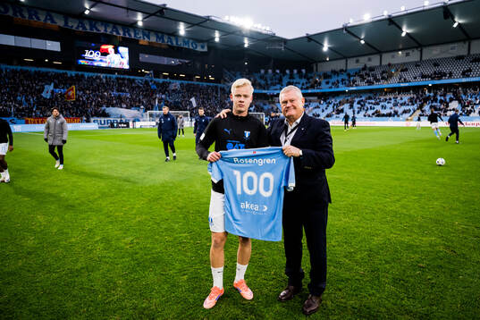 Malmö FFs Otto Rosengren uppmärksammas för 100 spelade