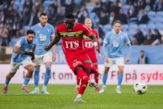 GAISs Ibrahim Diabate gör 0-1 på straff