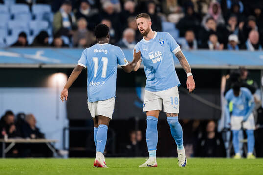 Malmö FFs Emmanuel Ekong och Pontus Jansson