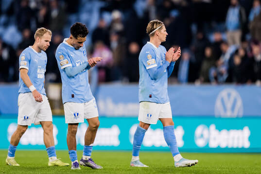 Malmö FFs Adrian Skogmar deppar