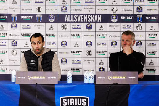 Sirius tränare Andreas Engelmark och Värnamos tränare