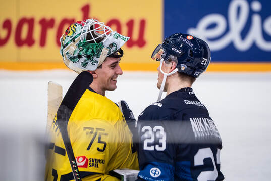 Arvid Holm of Sweden and Henri Nikkanen of Finland