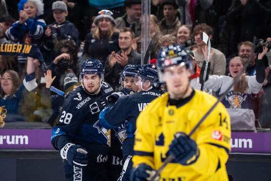 Santeri Hatakka of Finland celebrates