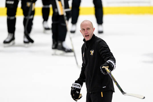Head coach Dan Muse