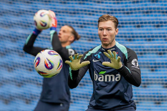 Bläddra bland fler bilder av Football, FIFA World Cup Qualifier, Norway, training