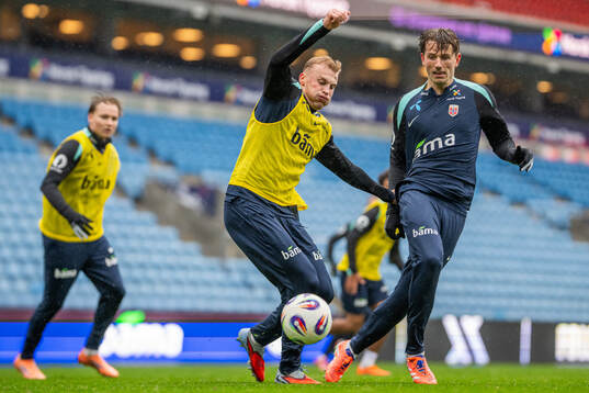 Sondre Langås and Sander Berge of the Norwegian national