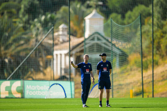 Head coach Graham Potter and assistant coach Andreas
